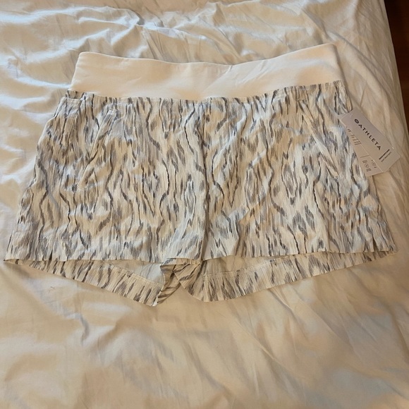 Athleta brand new pair of shorts.  Perfect for summer. - Picture 1 of 8
